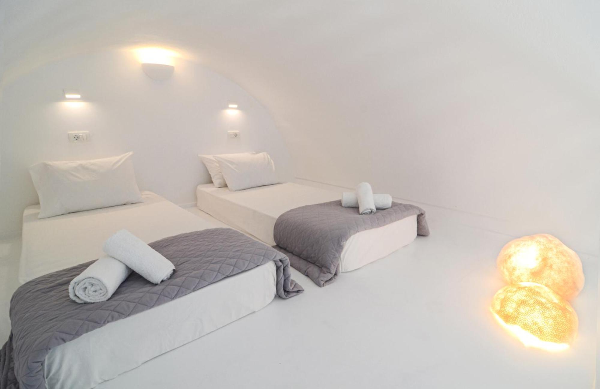 Hermoso Luxury Suites مونوليثوس الغرفة الصورة
