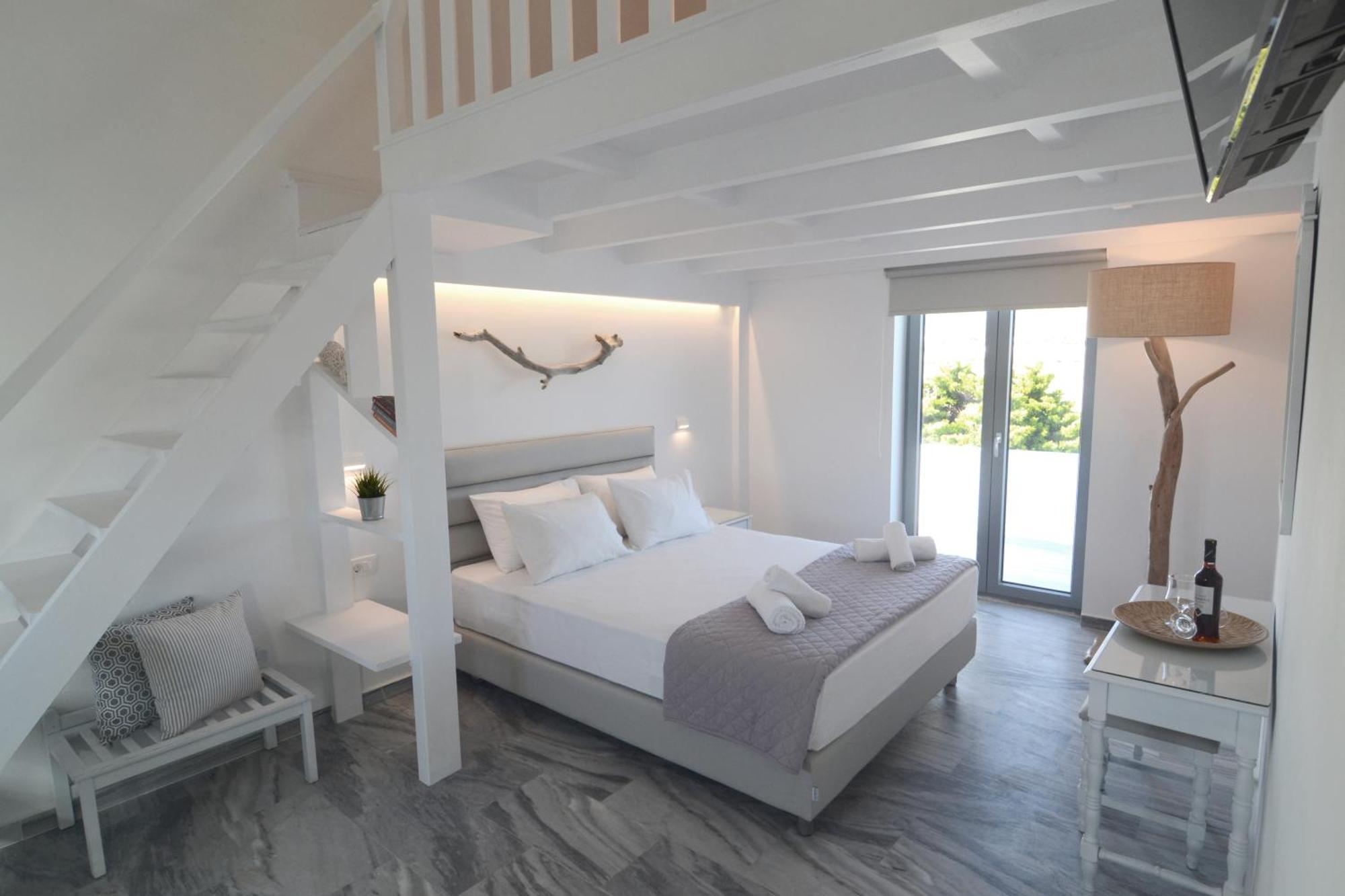Hermoso Luxury Suites مونوليثوس الغرفة الصورة