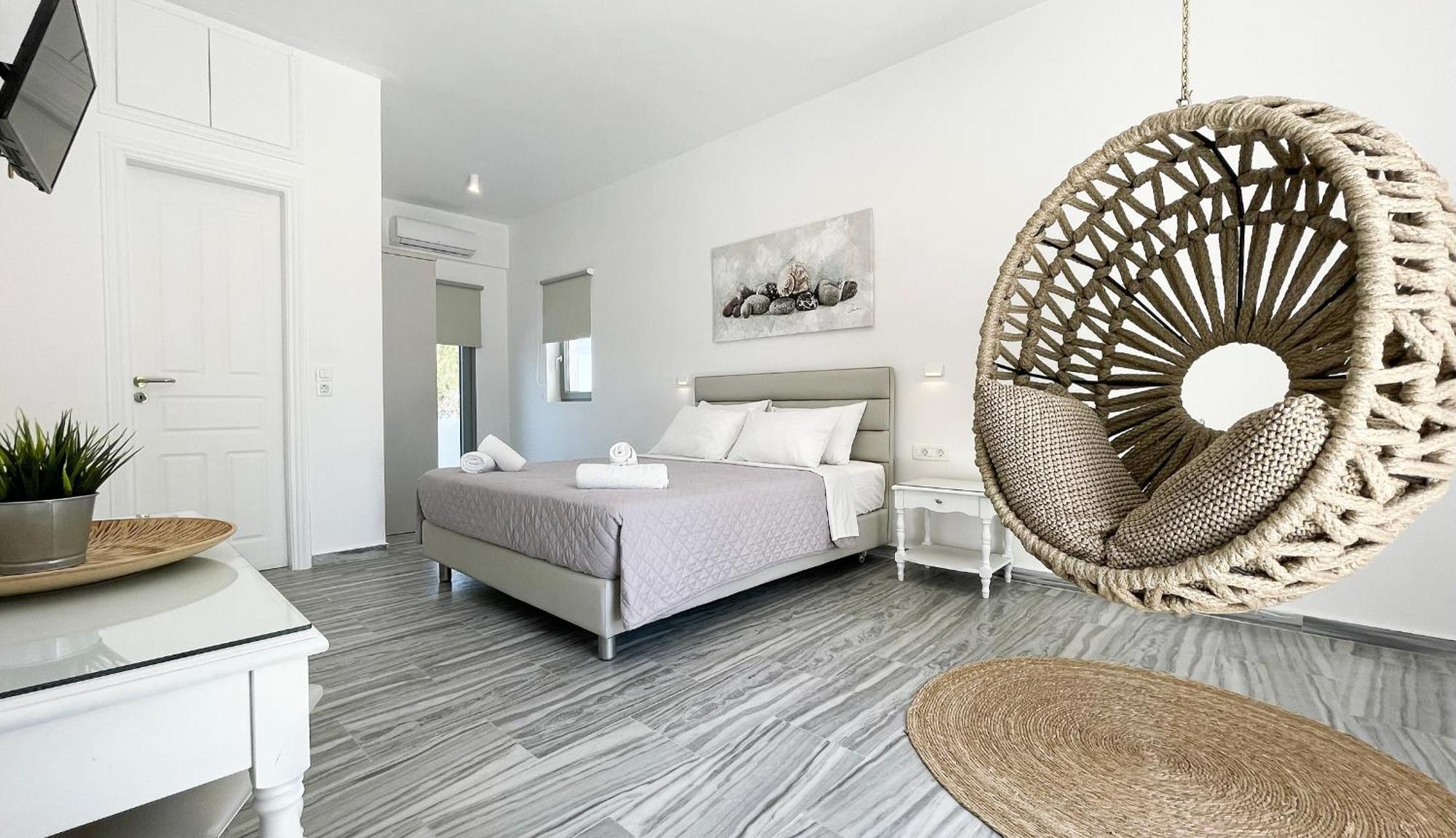 Hermoso Luxury Suites مونوليثوس الغرفة الصورة