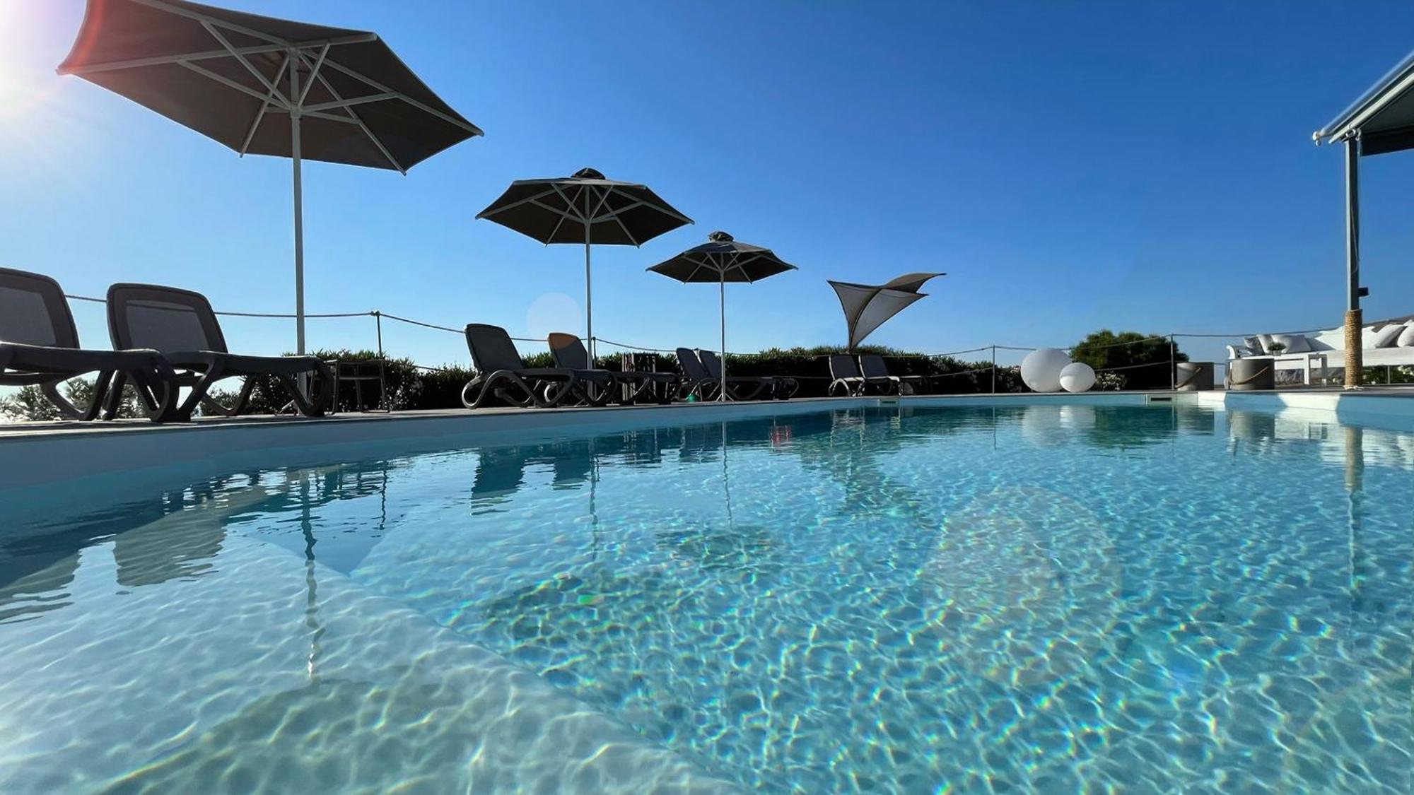 Hermoso Luxury Suites مونوليثوس المظهر الخارجي الصورة